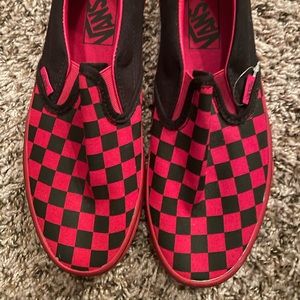 Black/Red Checkered Vans